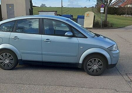 Audi A2 1.4 Klimaautomatik Alu Scheckheft