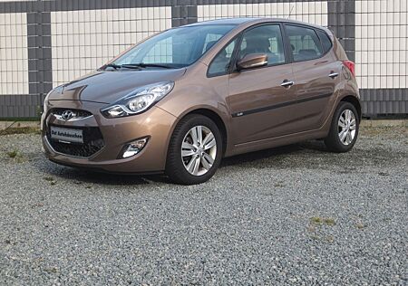 Hyundai ix20 Comfort,Klimaautomatik,I.-Hand,Navi