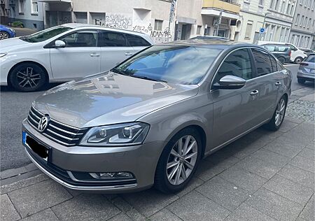 VW Passat Volkswagen 1.8 TSI DSG Comfortline Comfortline