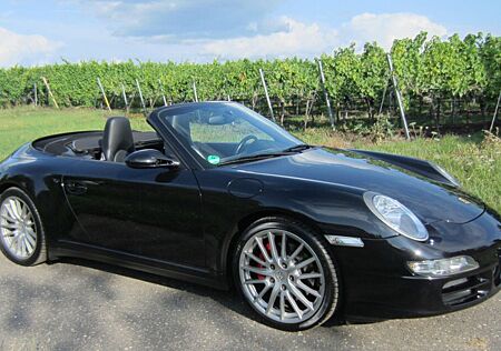Porsche 997 Carrera 4S Cabriolet Carrera S