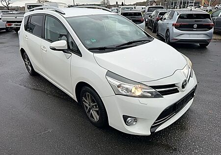 Toyota Verso Basis