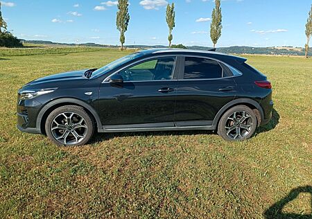 Kia XCeed 1.5 T-GDI Black Xdition JBL Sound 160 PS
