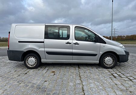 Toyota Pro Ace Proace (Verso)