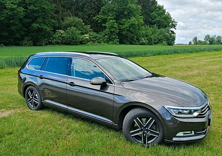 VW Passat Variant Volkswagen 2.0 TDI SCR 140kW DSG Highlin...