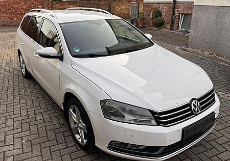 VW Passat Variant Volkswagen 1.4 TSI EcoFuel DSG Business Ed