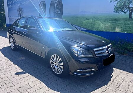 Mercedes-Benz C 250 BlueEFFICIENCY AVANTG. Autom. AVANTGARDE