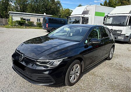 VW Golf Volkswagen VIII, 2.0 TDI SCR DSG,ACC,PDC,SHZ,LED,Shekh