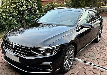 VW Passat Variant Volkswagen 1.4 TSI DSG GTE Variant GTE DCC