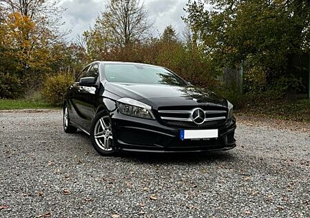 Mercedes-Benz A 180 BlueEFFICIENCY AMG Line Sportpaket