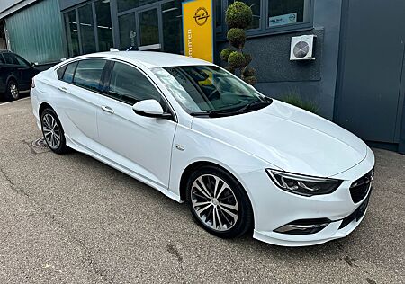 Opel Insignia B Grand Sport 4x4 OPC Line