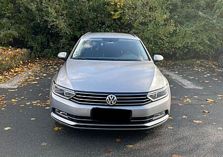 VW Passat Variant Volkswagen 2.0 TDI Comfortline Variant C...