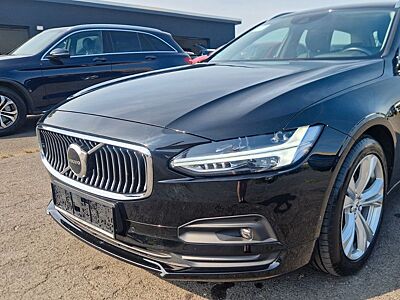 Volvo V90 Kombi Navi Leder LED Kamera 1.Hand AHK