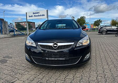 Opel Astra J Lim. 5-trg. Edition