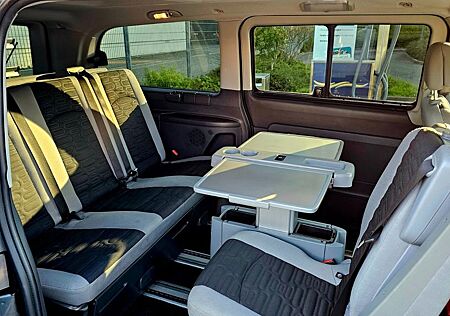 Mercedes-Benz Viano 2.2 CDI FUN Lang 6 Sitze "Schlaffunktion"
