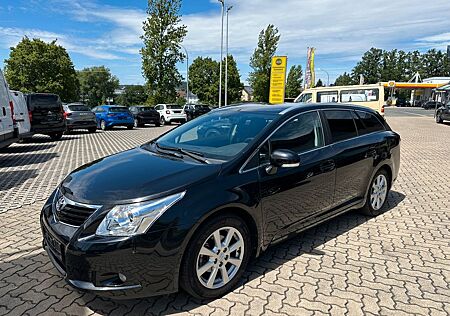 Toyota Avensis 2.0 Kombi Executive Klimaautom. 1.Hand