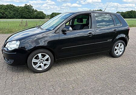 VW Polo Volkswagen 1.2 . United* SHZ*Navi*2 Hand*