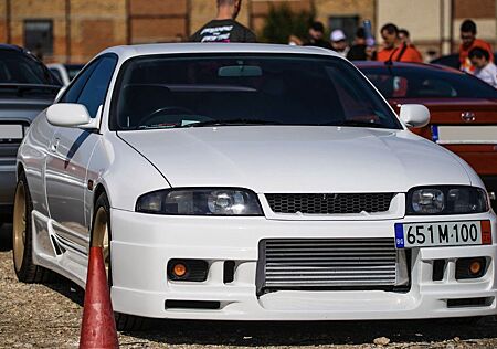 Nissan Skyline R33 GTST Series 2