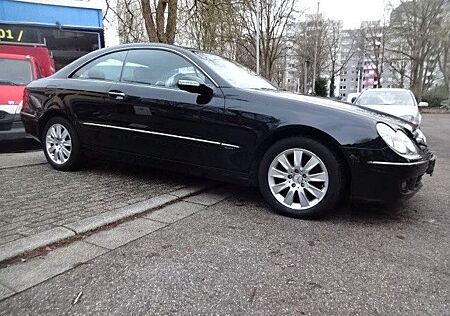 Mercedes-Benz CLK 220 ELEGANCE,Automatik,Leder,Navi.PDC.Euro-4