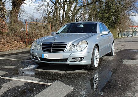 Mercedes-Benz E 280 AVANTGARDE