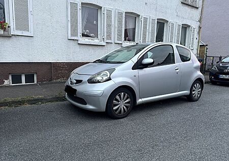 Toyota Aygo (X) Aygo (X) 1,0 -