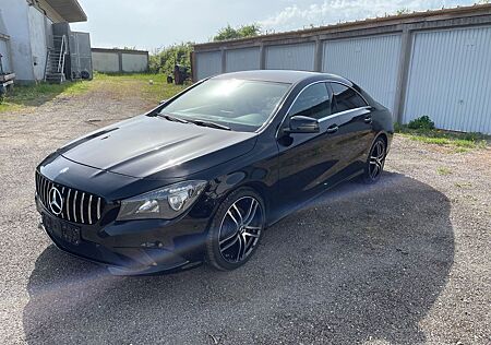 Mercedes-Benz CLA 200 Urban