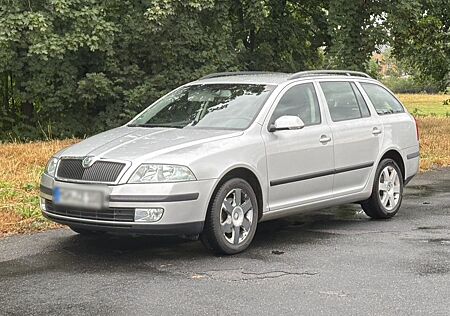 Skoda Octavia Kombi 1.6 Elegance