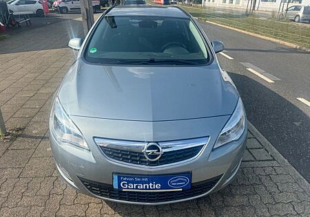 Opel Astra J Sports Tourer Edition