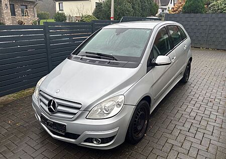 Mercedes-Benz B 180 CDI -