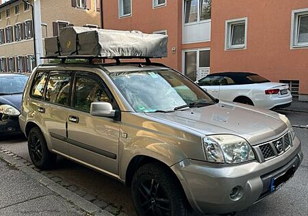 Nissan X-Trail 2,0 Comfort 4x4 All Terrain Bereifung