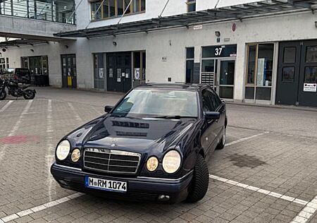 Mercedes-Benz 320 gebraucht kaufen Mercedes-Benz 320 E W210