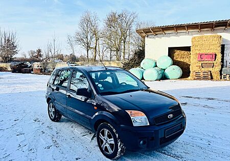 Ford Fusion BJ-2012 1,4 KLIMA 103.000 KM TÜV-2027