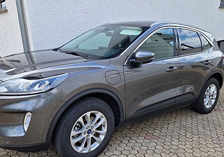 Ford Kuga 2.5 Duratec PHEV Titanium CVT Titanium