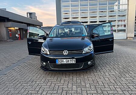 VW Touran Volkswagen 1.6 TDI -