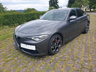 Alfa Romeo Giulia 2.0 Turbo 16V 147kW AT8 Sprint Sprint