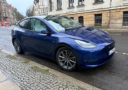 Tesla Model Y FSD + extra comfort suspension