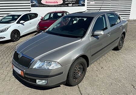 Skoda Octavia Lim. Elegance/Getriebe ruckelt !! Export