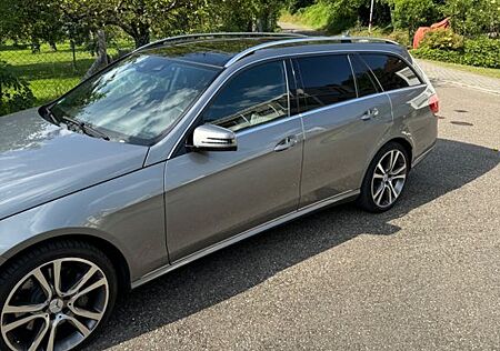 Mercedes-Benz E 400 4MATIC T AVANTGARDE AVANTGARDE