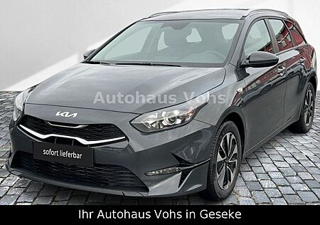 Kia Cee'd Sportswagon Ceed Sportswagon 1.5 Spin *verschiedene Farben!*