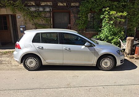 VW Golf Volkswagen 1.6 TDI BlueMotion Trendline Variant Tr...