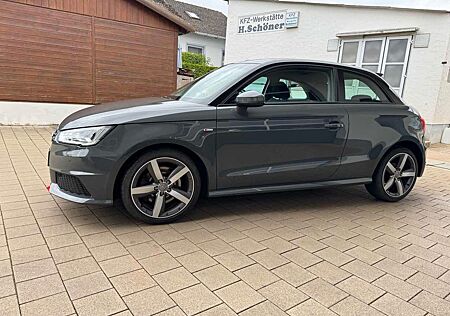 Audi A1 Sport S-line 8fach Navi Automatic