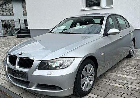 BMW 318i - Keyless Go, 2te Hand, wenig Kilometer