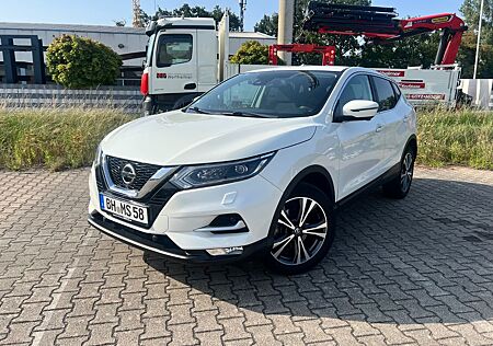 Nissan Qashqai 1.6 DIG-T 160PS N-CONNECTA LED 36