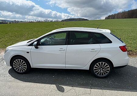 Seat Ibiza ST CONNECT (TÜV bei Kauf Neu)