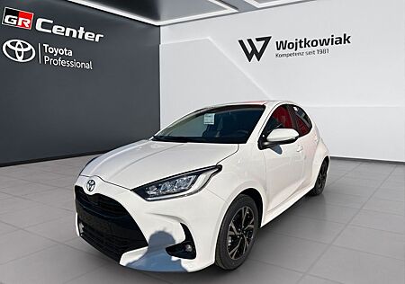 Toyota Yaris Hybrid Teamplayer*Comfort P. *sofort