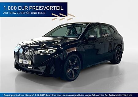 BMW iX xDrive40 Sportpaket+AHK+DrivAssistPlus+360°