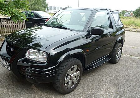 Suzuki Grand Vitara 2.0 Cabrio Phillipe Cousteaux P...