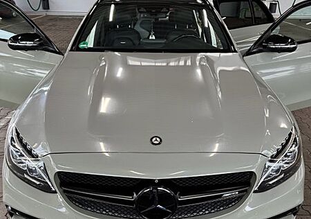 Mercedes-Benz C 63 AMG Mercedes-AMG C 63 T Mercedes-AMG