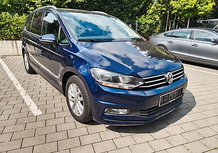 VW Touran Volkswagen Comfortline 1.6TDi Panorama 7-Sitzer