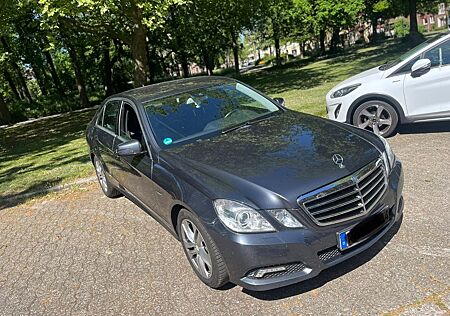 Mercedes-Benz E 200 CDI BlueEFFICIENCY AVANTGARDE AVANTGARDE