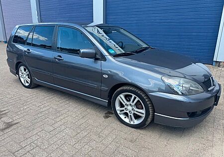 Mitsubishi Lancer **1600PETROL-AIRCO**
